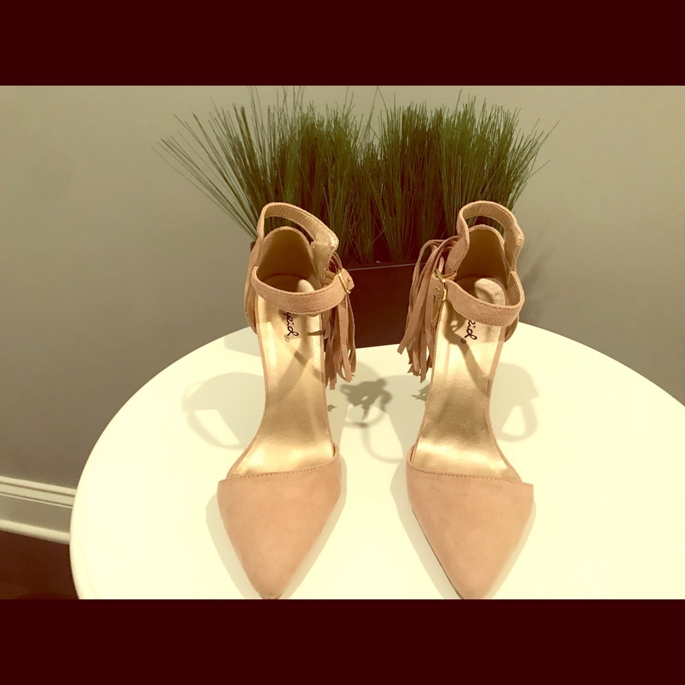 light beige heels with fringe